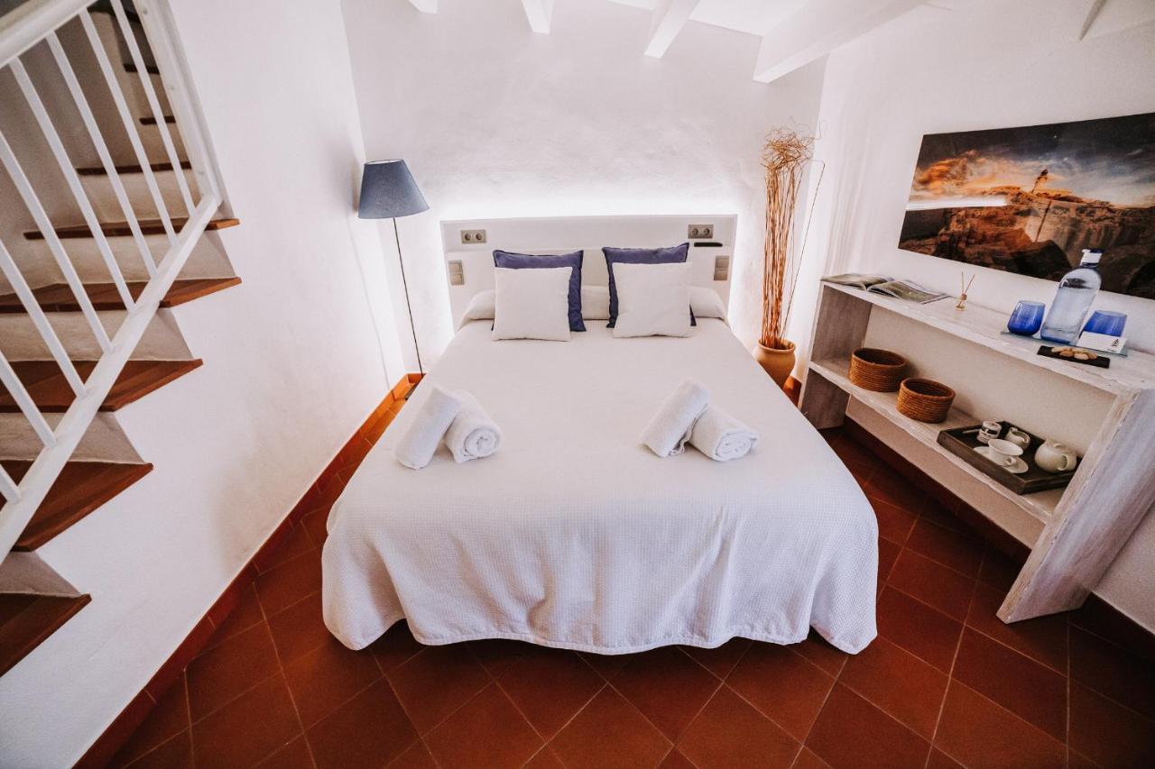 Petit Hotel 5 Fars (Adults Only) Ciutadella  Exterior photo