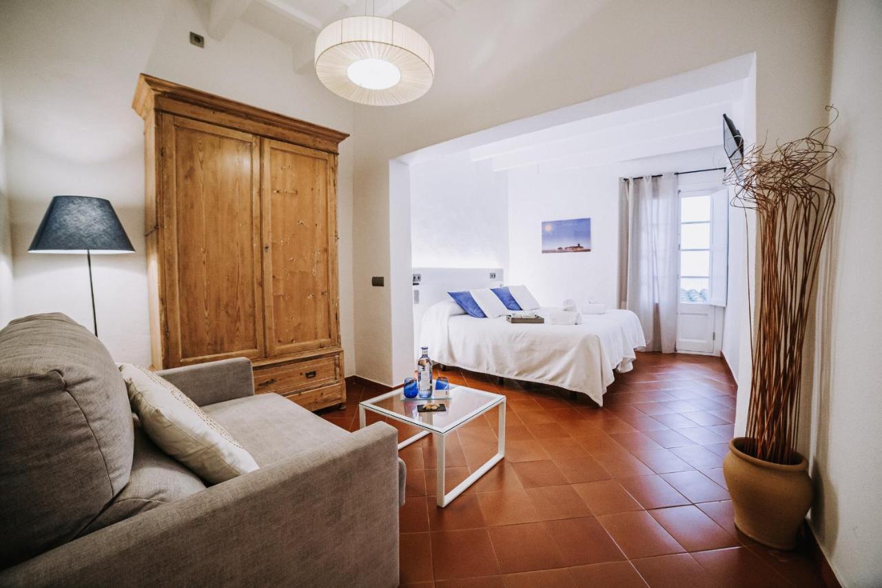 Petit Hotel 5 Fars (Adults Only) Ciutadella  Exterior photo